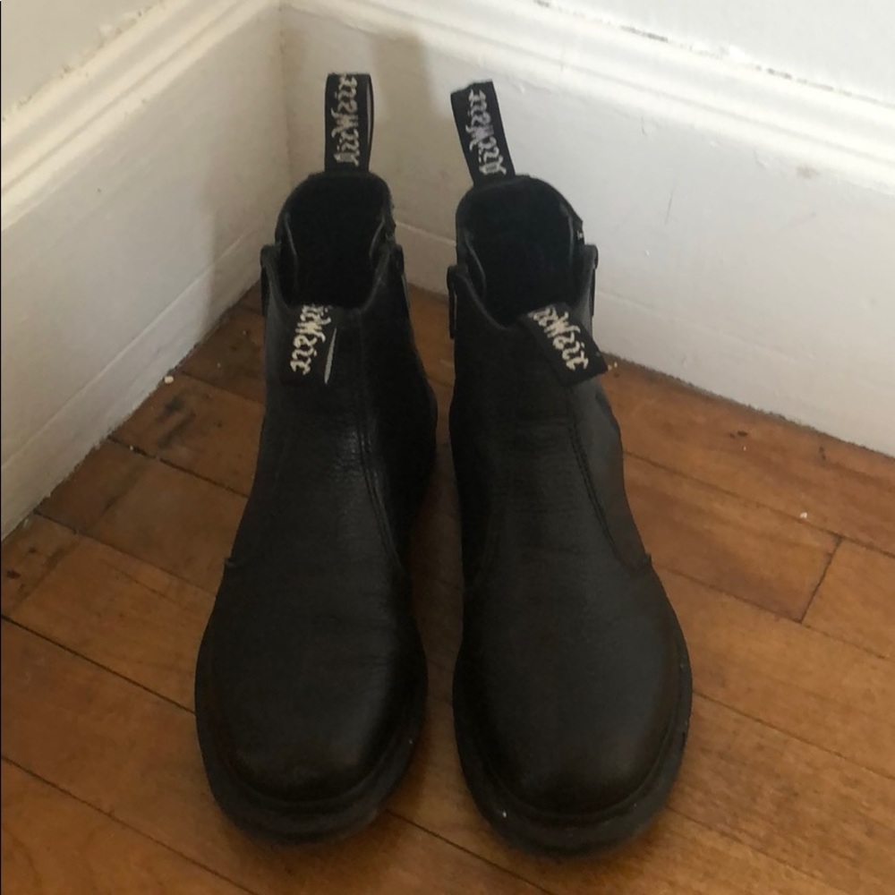 Dr. Martens Chelsea boots